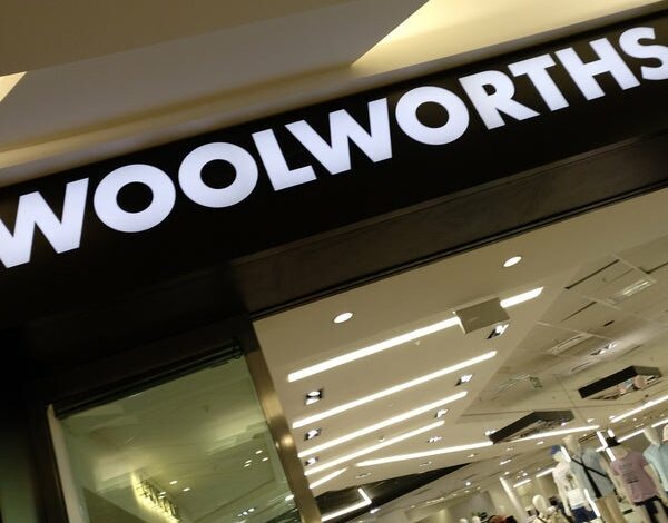 Robbers Target Woolworths Mall Of The North